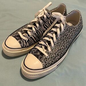 Converse Chuck Taylor Low Top Animal Tiger Leopard  Print Sneakers